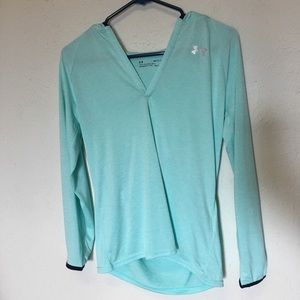 Light blue under amour pull over size small